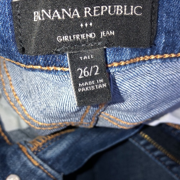 Banana Republic Low-Rise Medium Wash Destructed Girlfriend Jeans - Picture 7 of 9